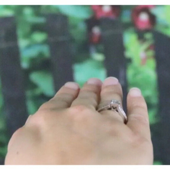 14k White Gold Diamond Ring .36 Carats Engagement Size 6 3/4 - Picture 6 of 8